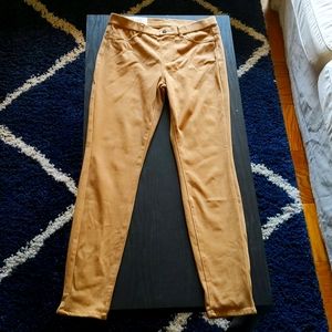 Uniqlo Tan Ultra Stretch Legging Pant